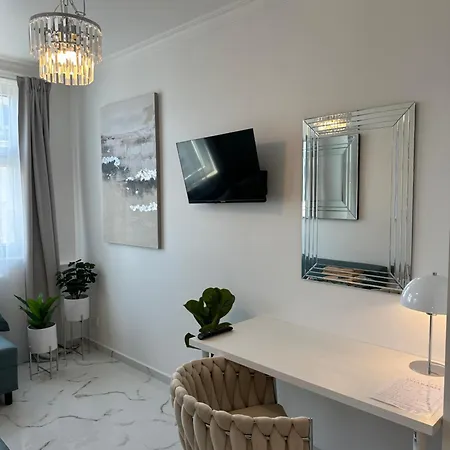 Dobry Adres Vendégház *